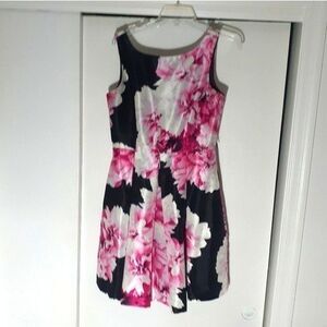 dress barn DB established 1962  dress black pink floral pink summer flowers 8 m